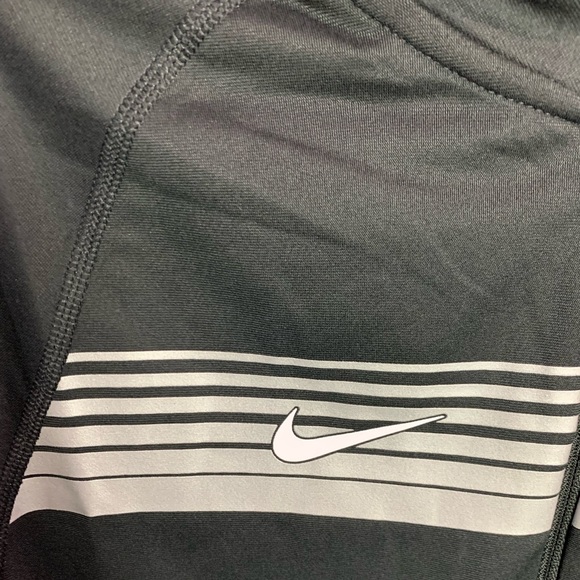 Chicago White Sox Nike Half Zip Pullover - Picture 6 of 12